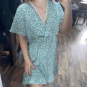 Floral ruffled short sleeve dress